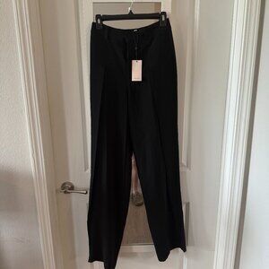 NEW Cinq a Sept Becca Pants Size 2 Color Black